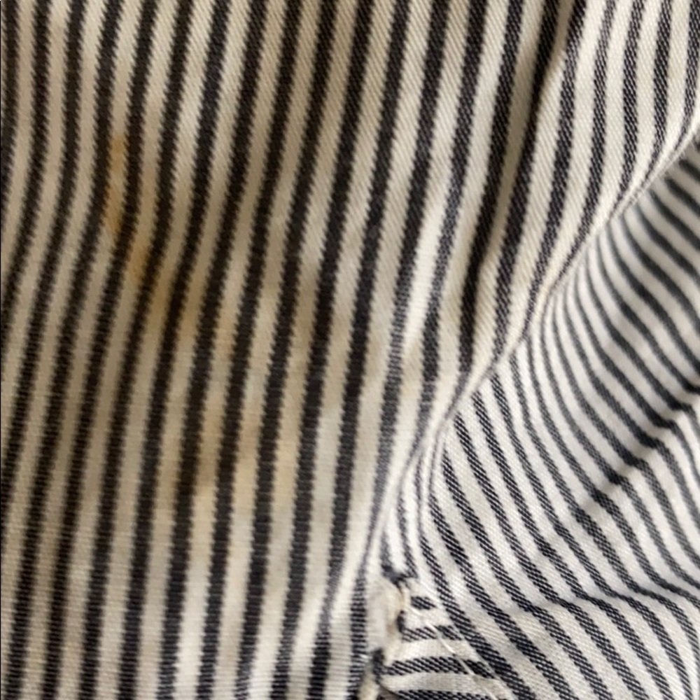Elizabeth & James Button Down View 4